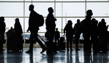 Oakland and San Jose airports saw declining traffic in 2025 — but there’s one bright spot