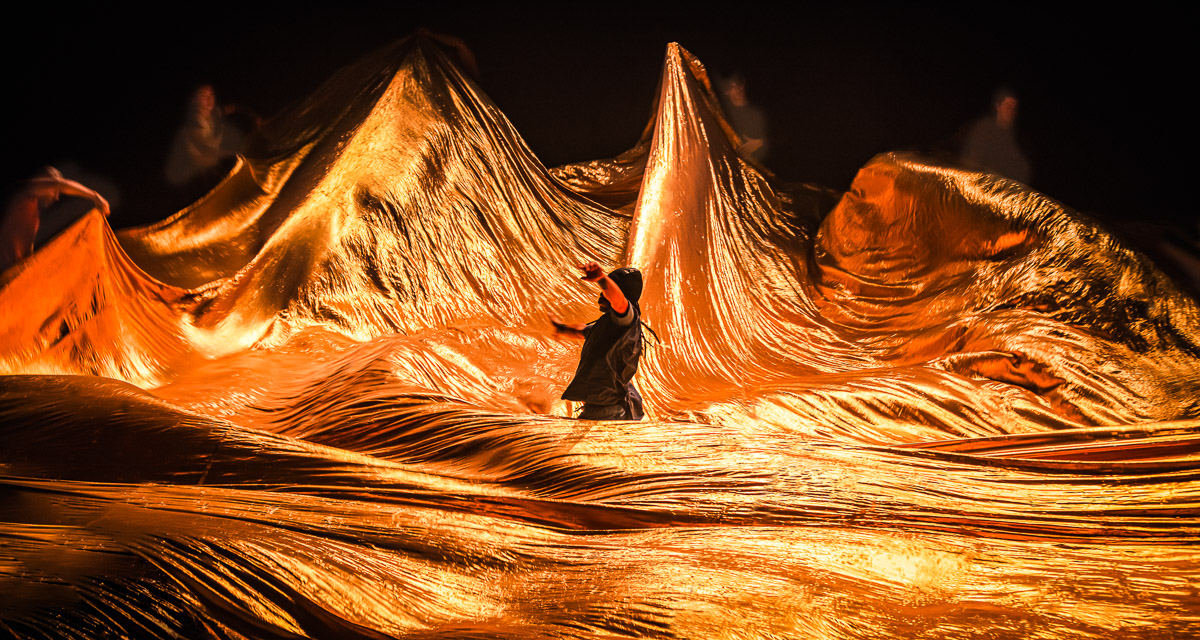 Sol Invictus dance show