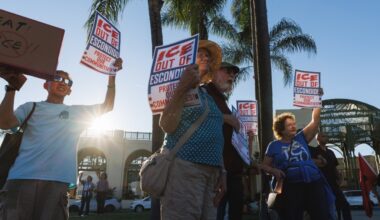 Escondido keeps ICE contract despite community pleas – San Diego Union-Tribune