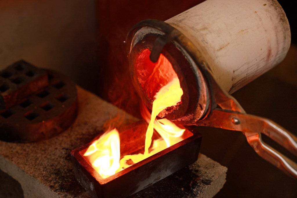 As gold hits record highs, business has never been so good for San Diego precious metals merchants – San Diego Union-Tribune