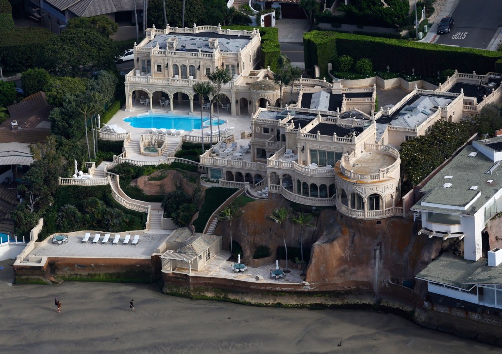 La Jolla’s Sand Castle mansion reduces price by $15.5 million – San Diego Union-Tribune