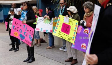 RV dwellers protest San Diego’s decision to ticket those living in vehicles – San Diego Union-Tribune