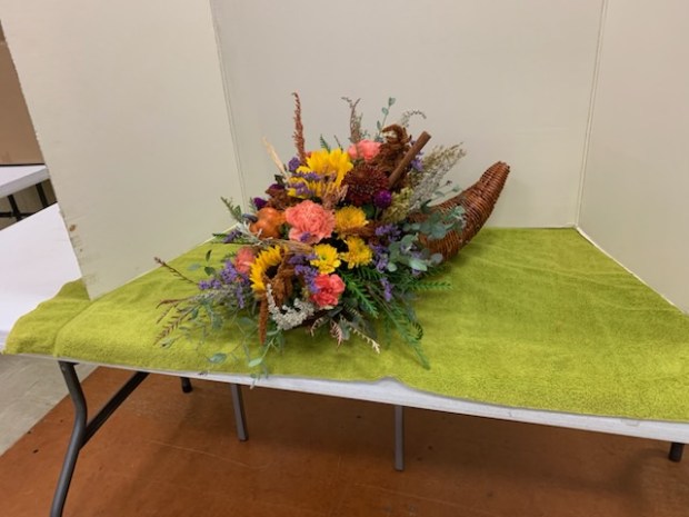 A floral arrangement made at a San Diego Floral Association workshop. (San Diego Floral Association)