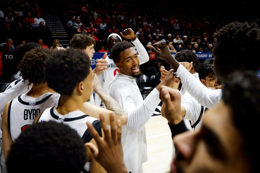 Handed a lifeline, Aztecs can climb back into first place with a win vs. Utah State