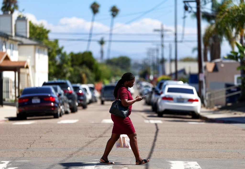 State crosswalk law creates parking nightmares in many parts of city – San Diego Union-Tribune