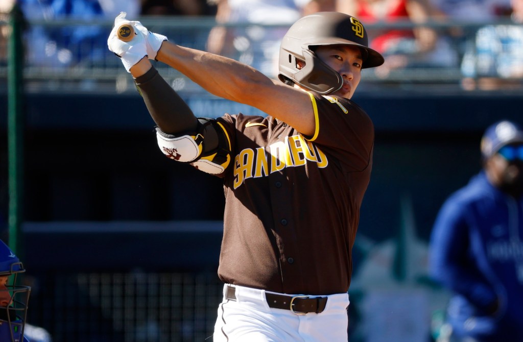 Sped-up education for Sung-Mun Song; Padres could deal from reliever riches