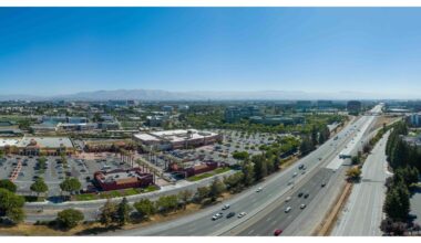 Publisher Miles Barber says just because the lights stay on, doesn't mean everything is going okay at Santa Clara's City Hall.