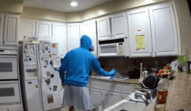 Santa Clarita man arrested for allegedly spraying unknown substance on roommates’ food – NBC Los Angeles