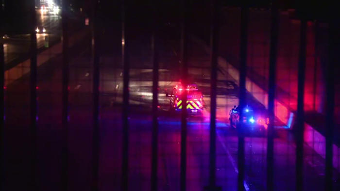 Man dies after being struck by several cars on I-75 in Oakland County