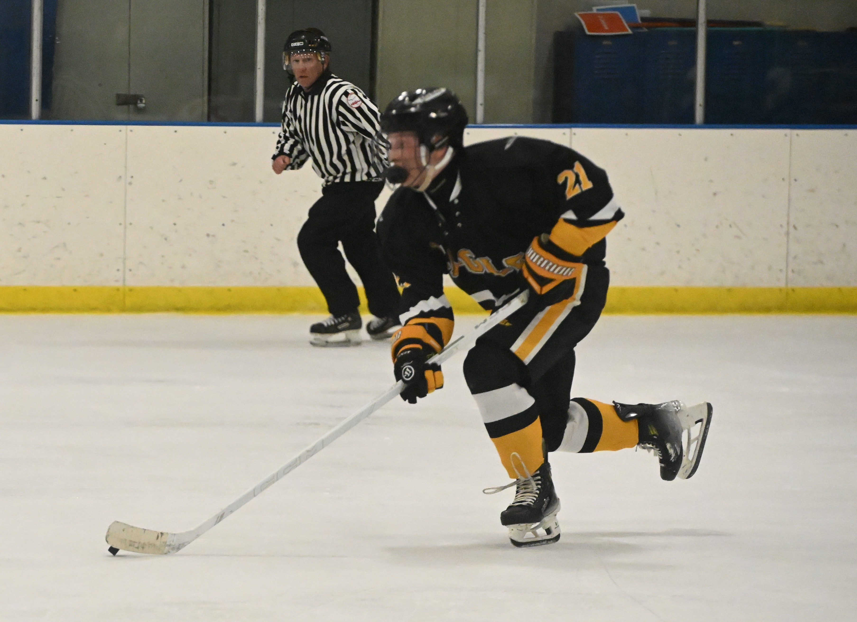 Utica-Fraser United and Oxford-North Oakland United faced off Tuesday in...
