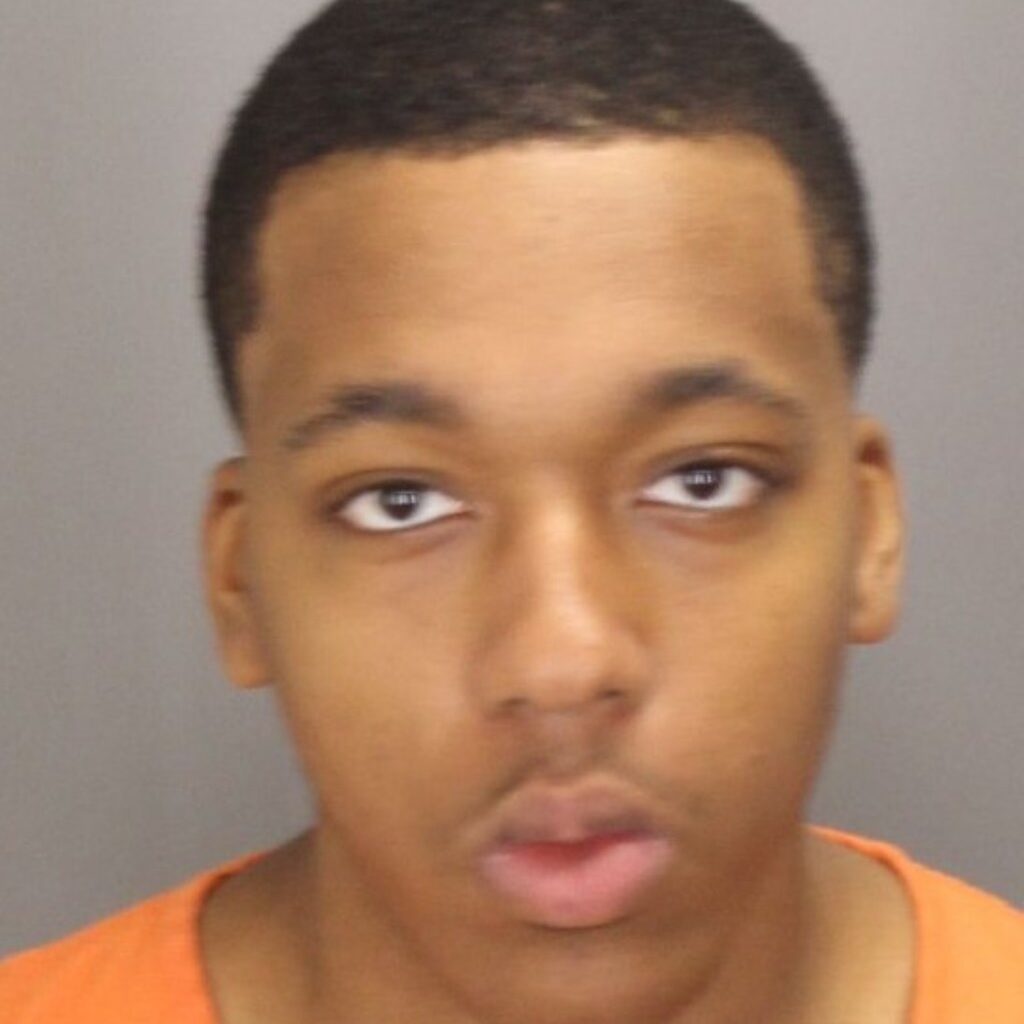 One of two suspects in Oakland University stabbing – The Oakland Press