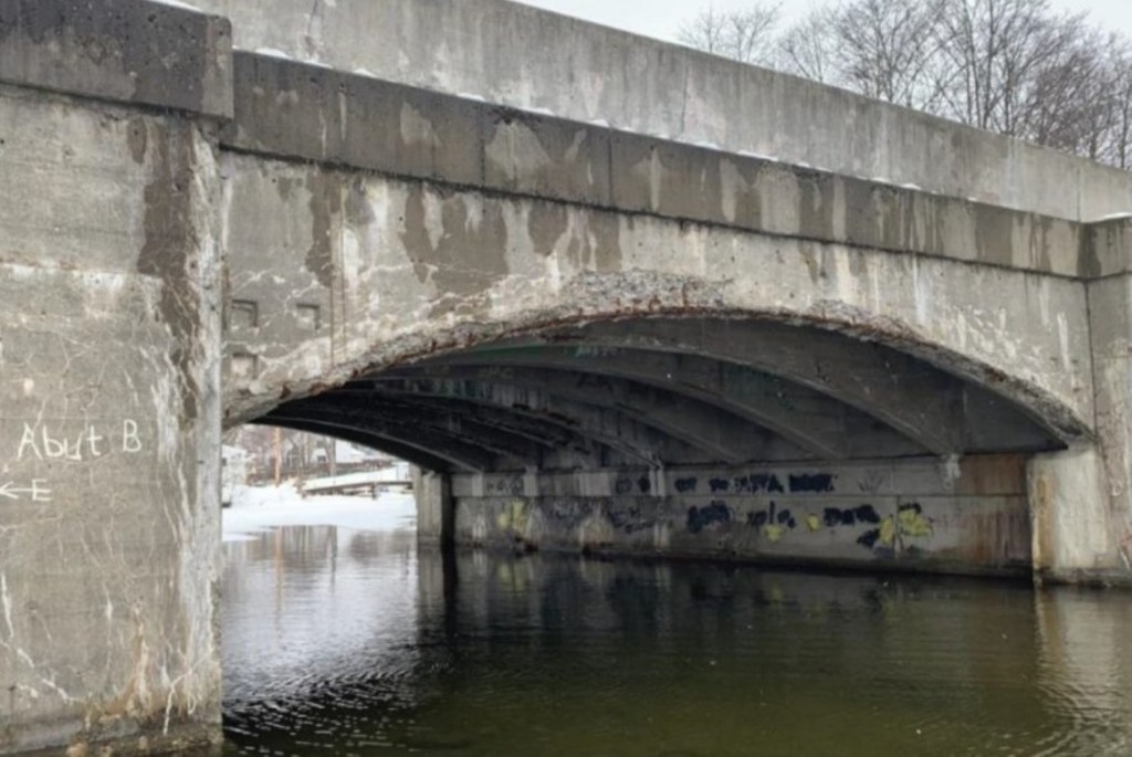 Sashabaw Road bridge replacement planned – The Oakland Press