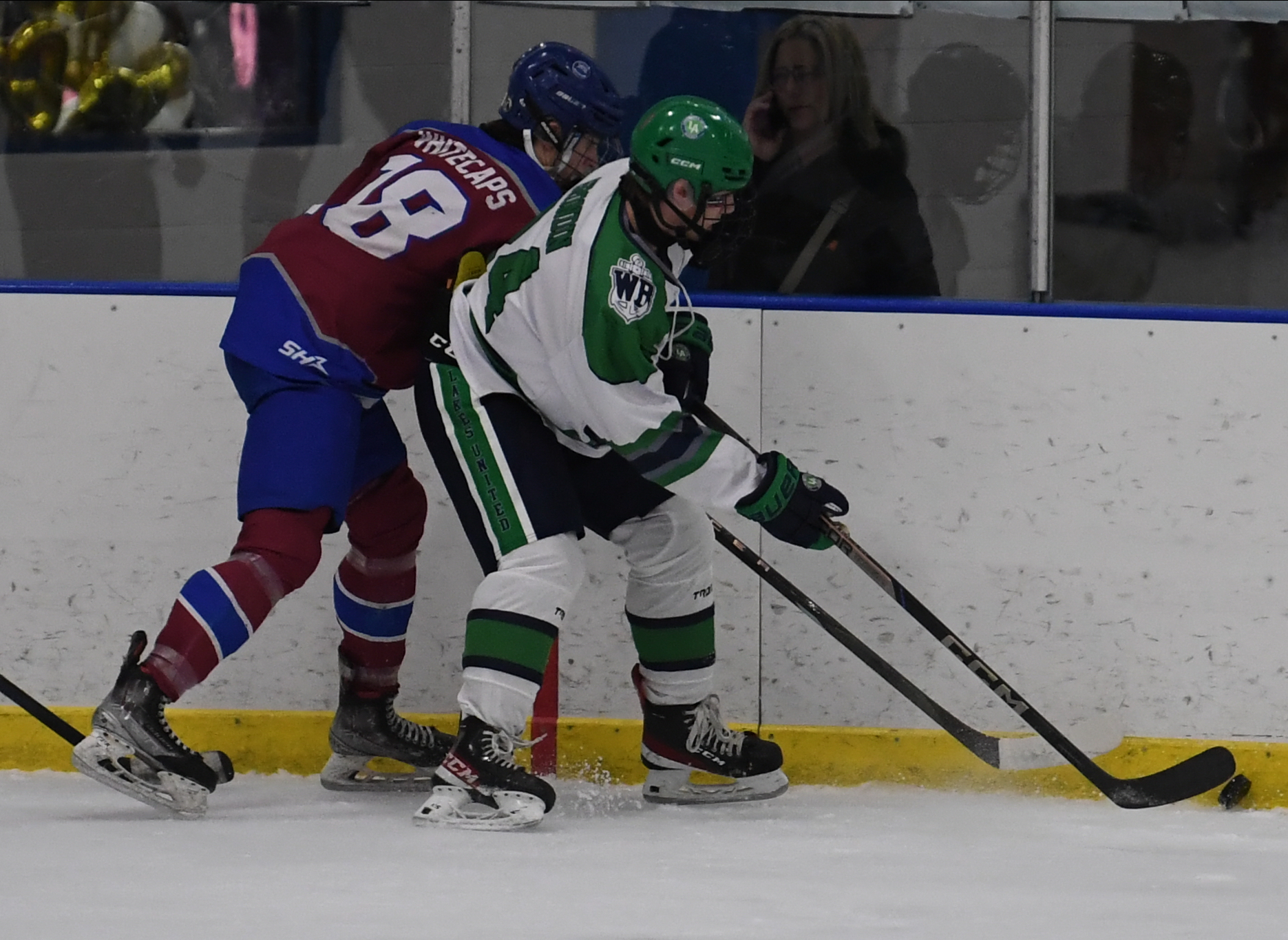 Lakes United defeated Walled Lake United 3-1 in the game...