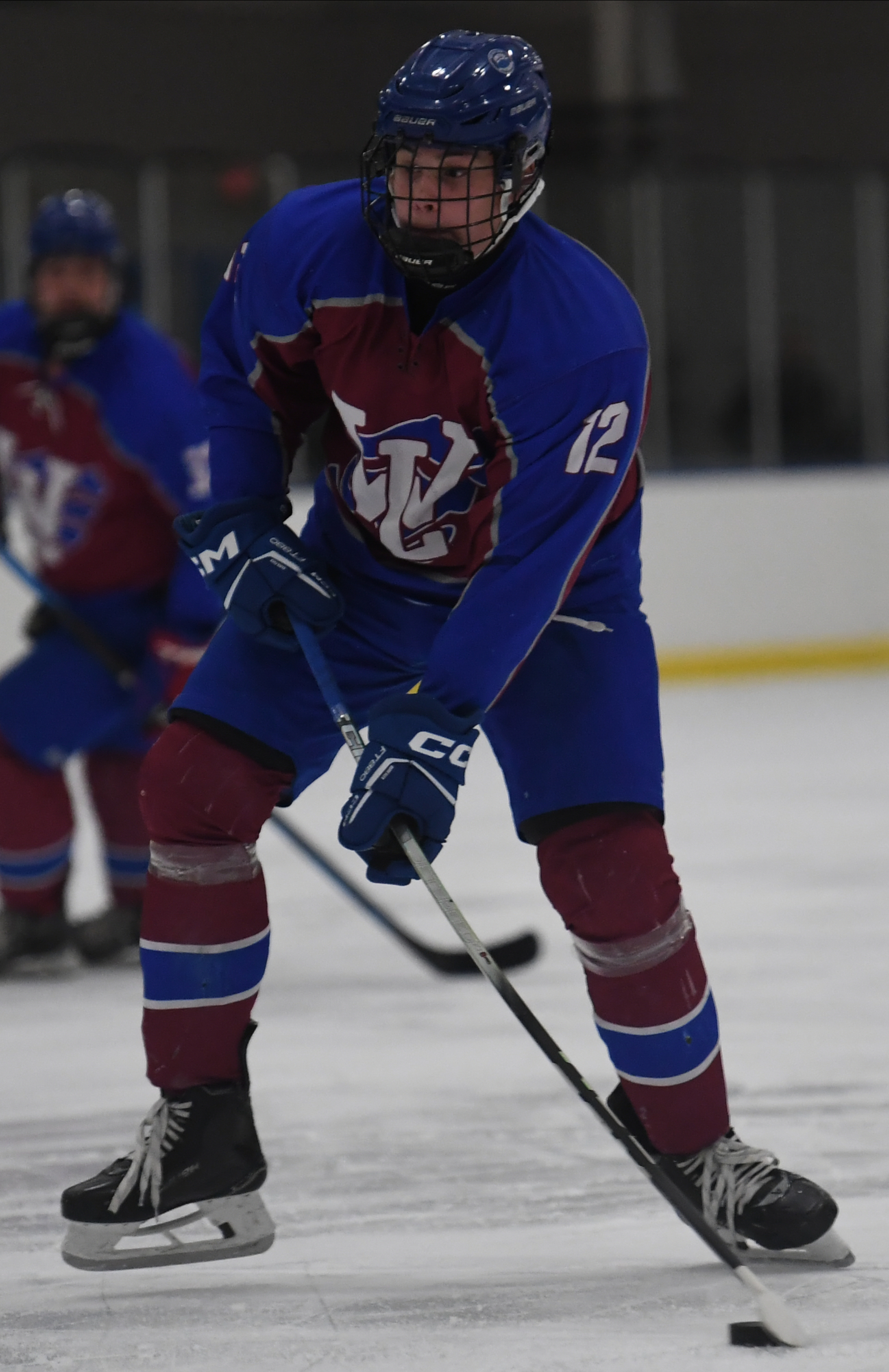 Lakes United defeated Walled Lake United 3-1 in the game...