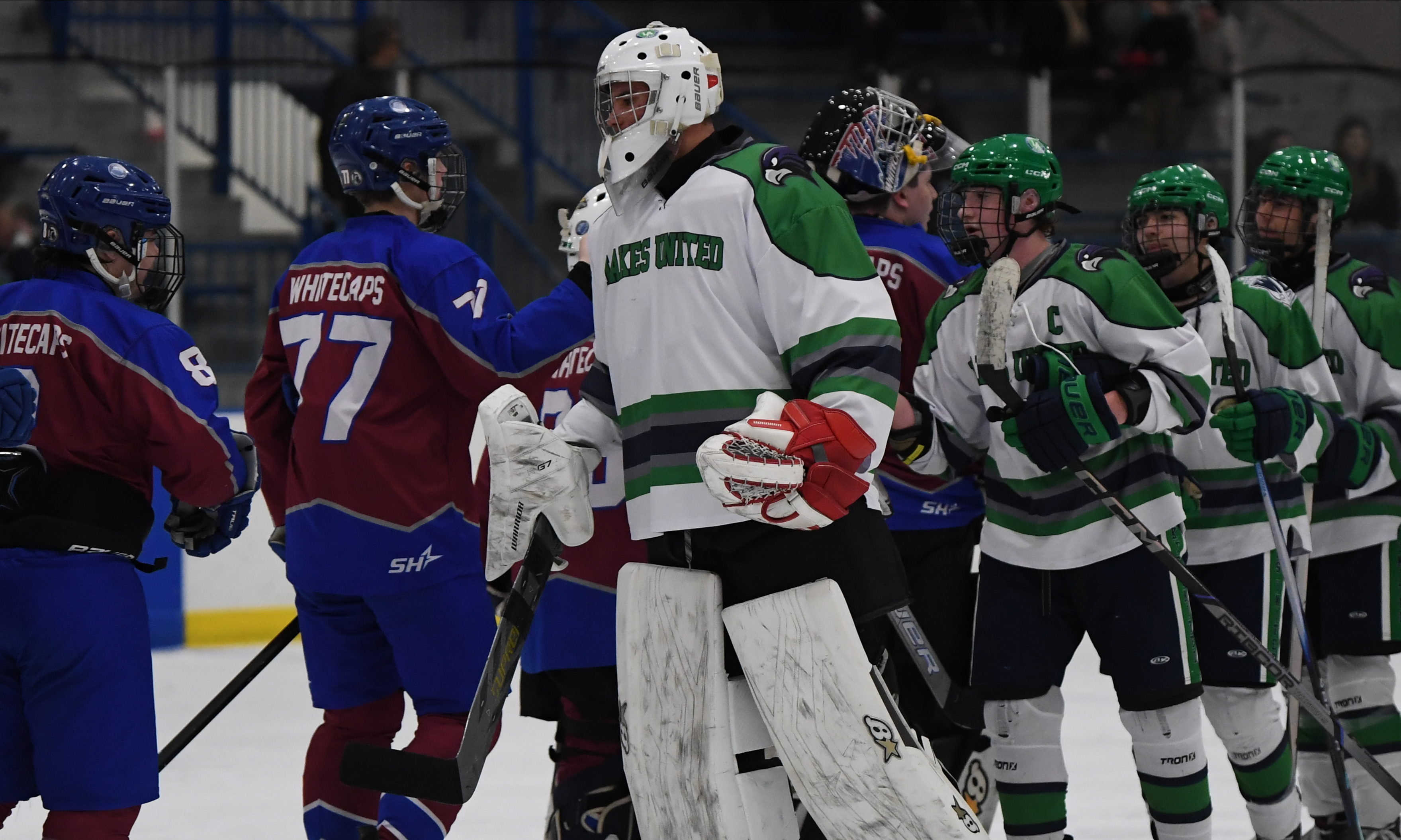 Lakes United defeated Walled Lake United 3-1 in the game...
