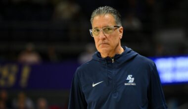 Former college hoops broadcaster Steve Lavin out as San Diego head coach