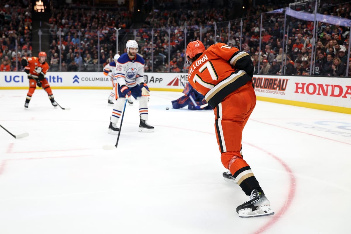 Losing streak reaches four as Oilers struggle in return from Olympics