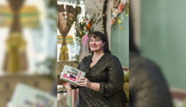 Melissa Whitney’s “Book Boyfriends” Brings Romance to OC