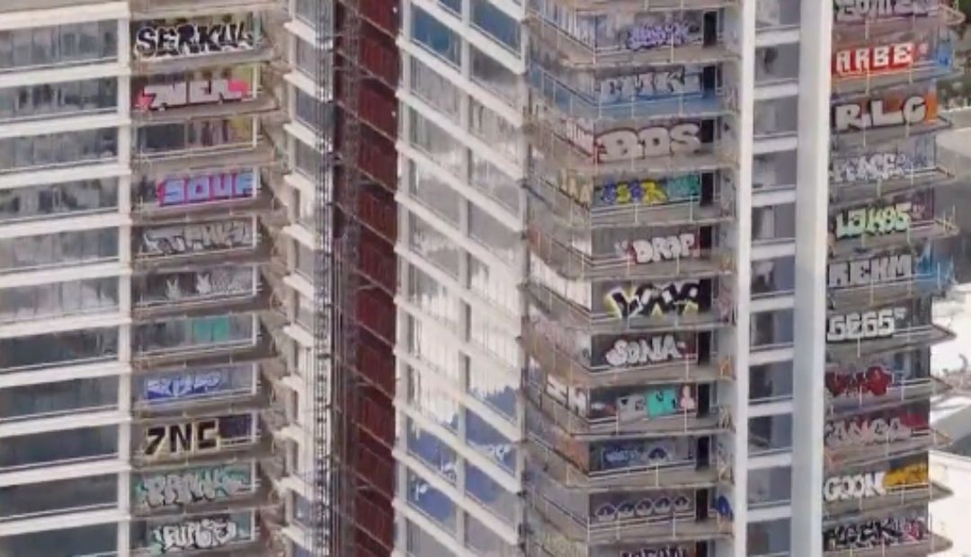 Downtown LA's infamous 'graffiti towers' have a new buyer