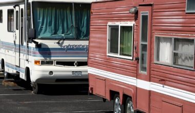 LA officials push new state law to dismantle abandoned RVs worth up to $4000 – Annenberg Media