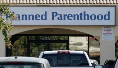 California’s Planned Parenthood clinics will get a $90 million boost from the state