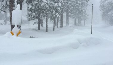 Crews search Castle Peak area for backcountry skiers after avalanche reported in California mountains