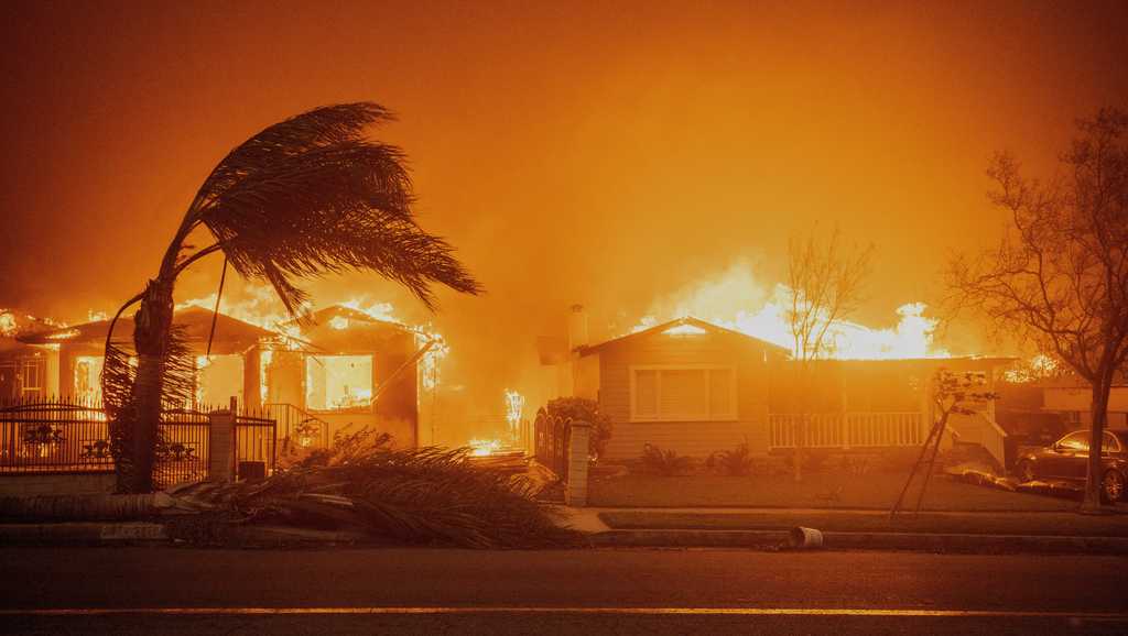 California announces investigation into delayed evacuation orders during LA-area wildfire