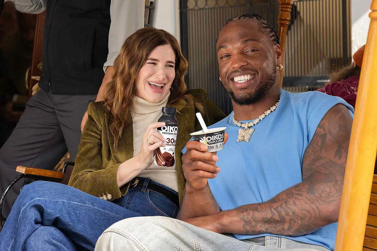 Kathryn Hahn and Derrick Henry Make Their Mark on San Francisco Ahead of Super Bowl 2026
