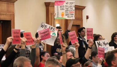 Chaos wearing a Gucci belt – The Oakland Post