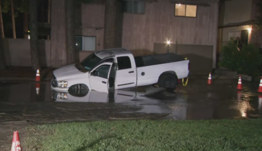 Truck trapped in roadway after water main break in Burbank causes street to buckle