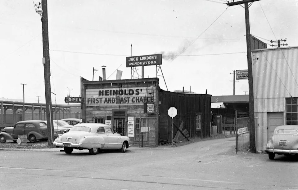 Heinold's First and Last Chance Saloon, shown in April 1952, has attracted literary luminaries in addition to Jack London. (Art Frisch/S.F. Chronicle)
