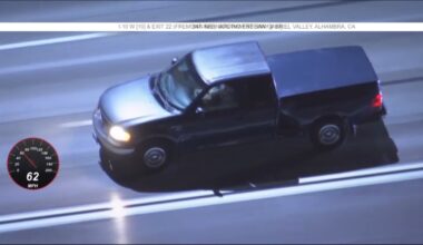 Driver wanted for running red light leads police on pursuit in LA – NBC Los Angeles