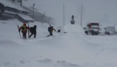 Ten skiers unaccounted for after California avalanche