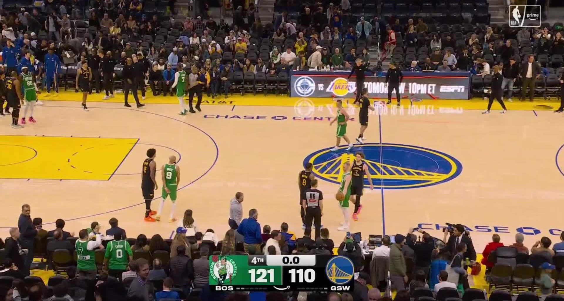 Brown helps Celtics thump Curry-less Warriors 121-110