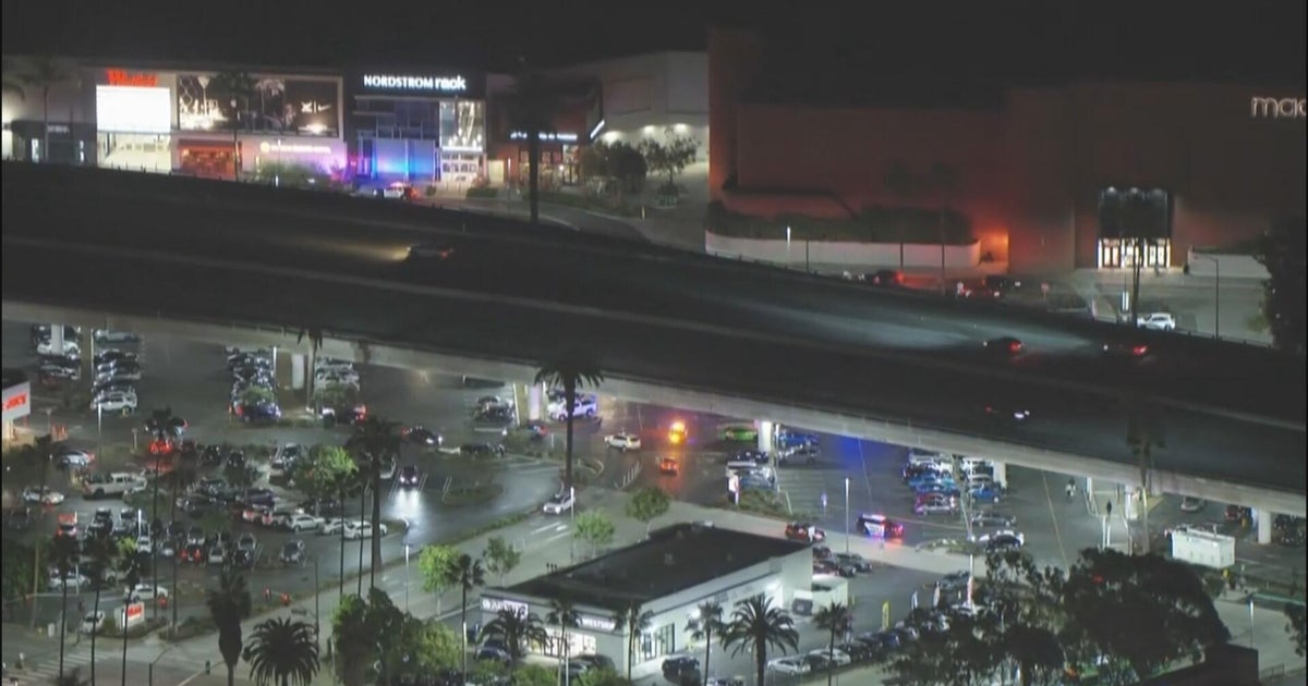 1 person shot outside Westfield Culver City mall