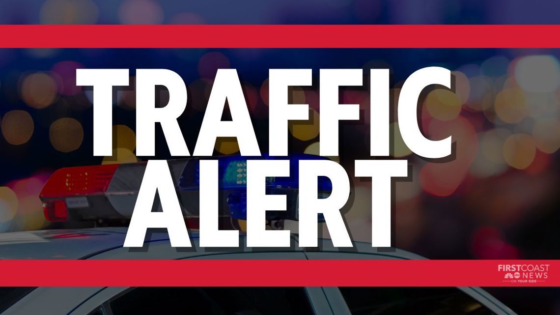 All lanes closed on San Jose Boulevard after crash; 1 person injured, officials say