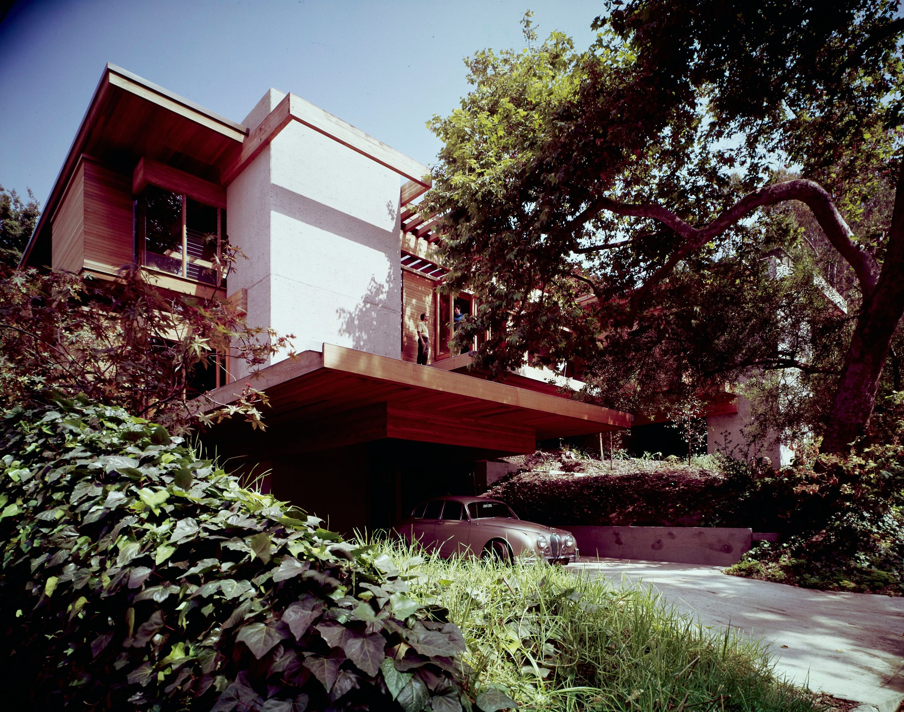 Julius Shulman's images of the Kappe House, taken shortly after completion in the late 1960s