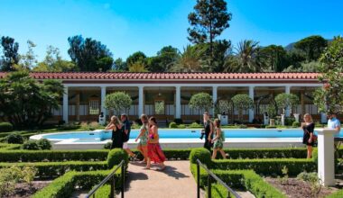Getty Villa summer walk