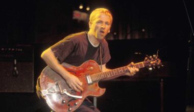 Greg Brown, founding Cake guitarist who wrote ‘The Distance,’ dies