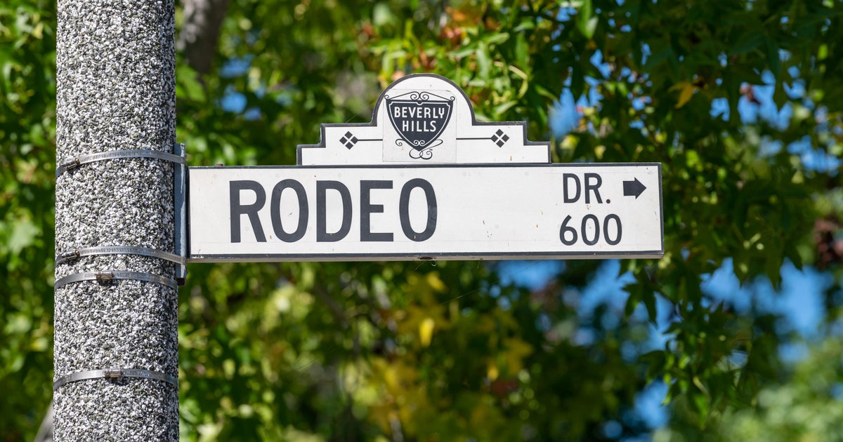 Oakland residents arrested for armed robbery in Beverly Hills