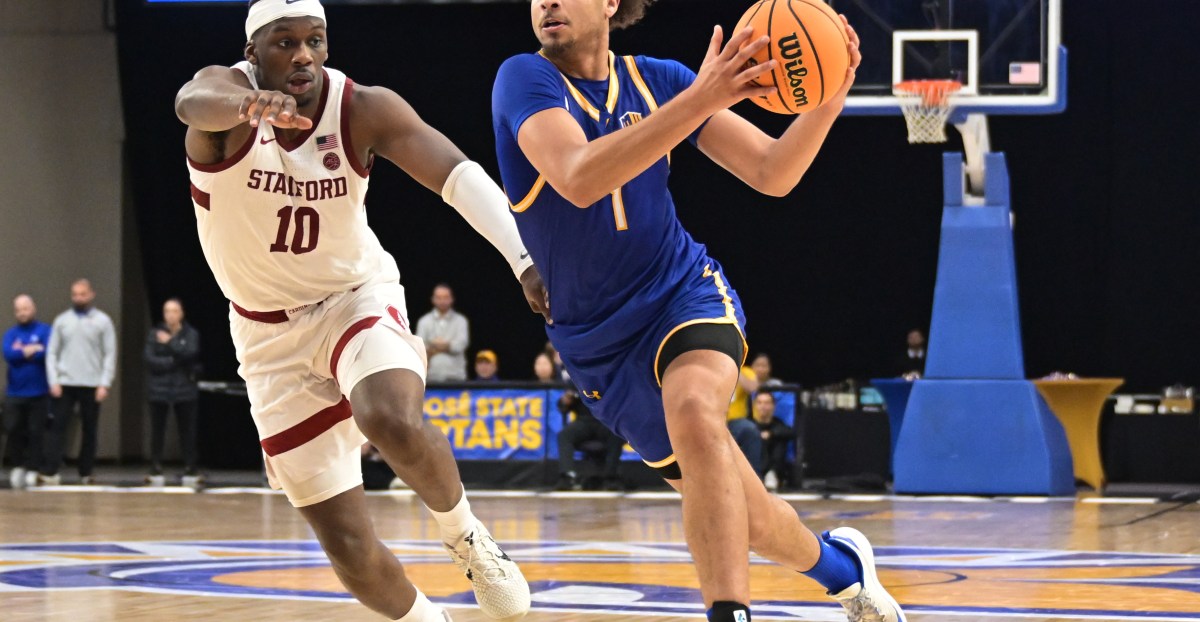 Road warriors at 7,000 Feet: Myers’ 34 carries Spartans to first road win