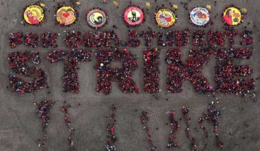 San Francisco teachers, district reach deal to end first strike in decades