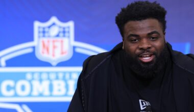 Lee Hunter is who the Raiders need for their new 3-4 defensive scheme