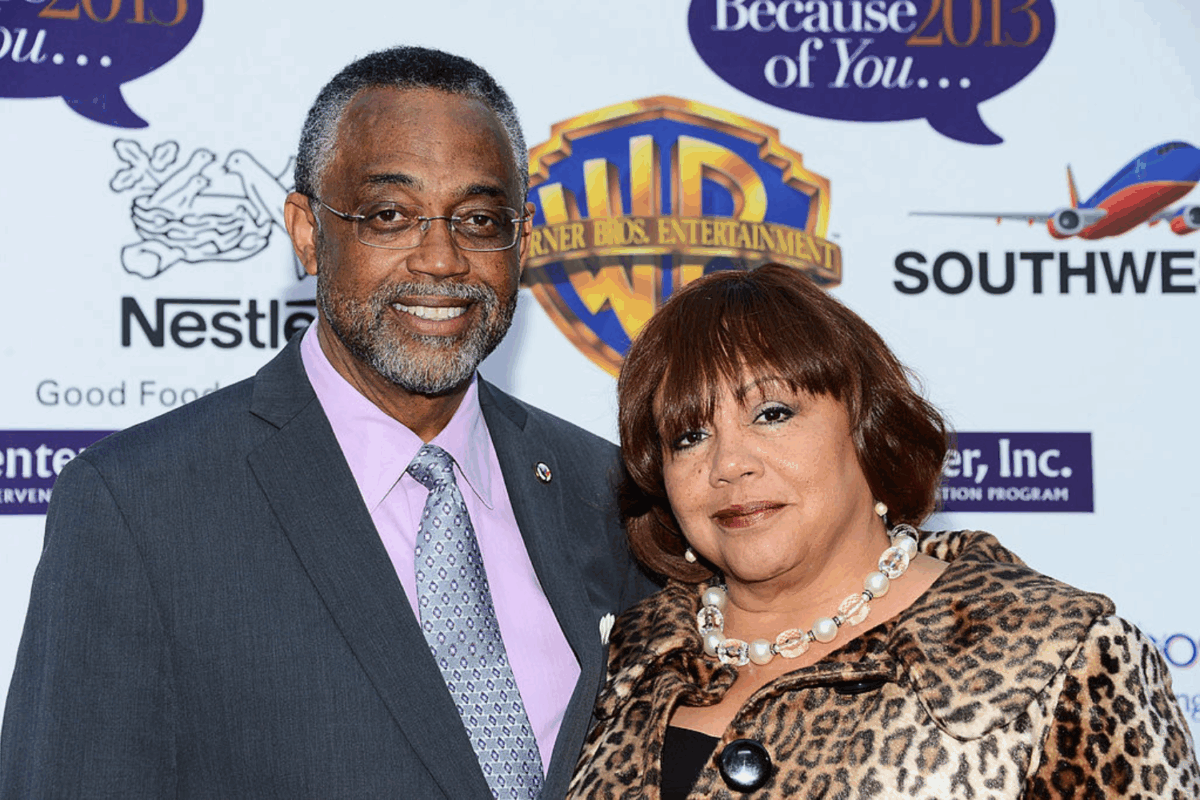 Curren Price Collapses at City Hall Before Upcoming Trial