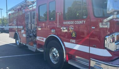 6 hospitalized after multi-car crash in Riverside County