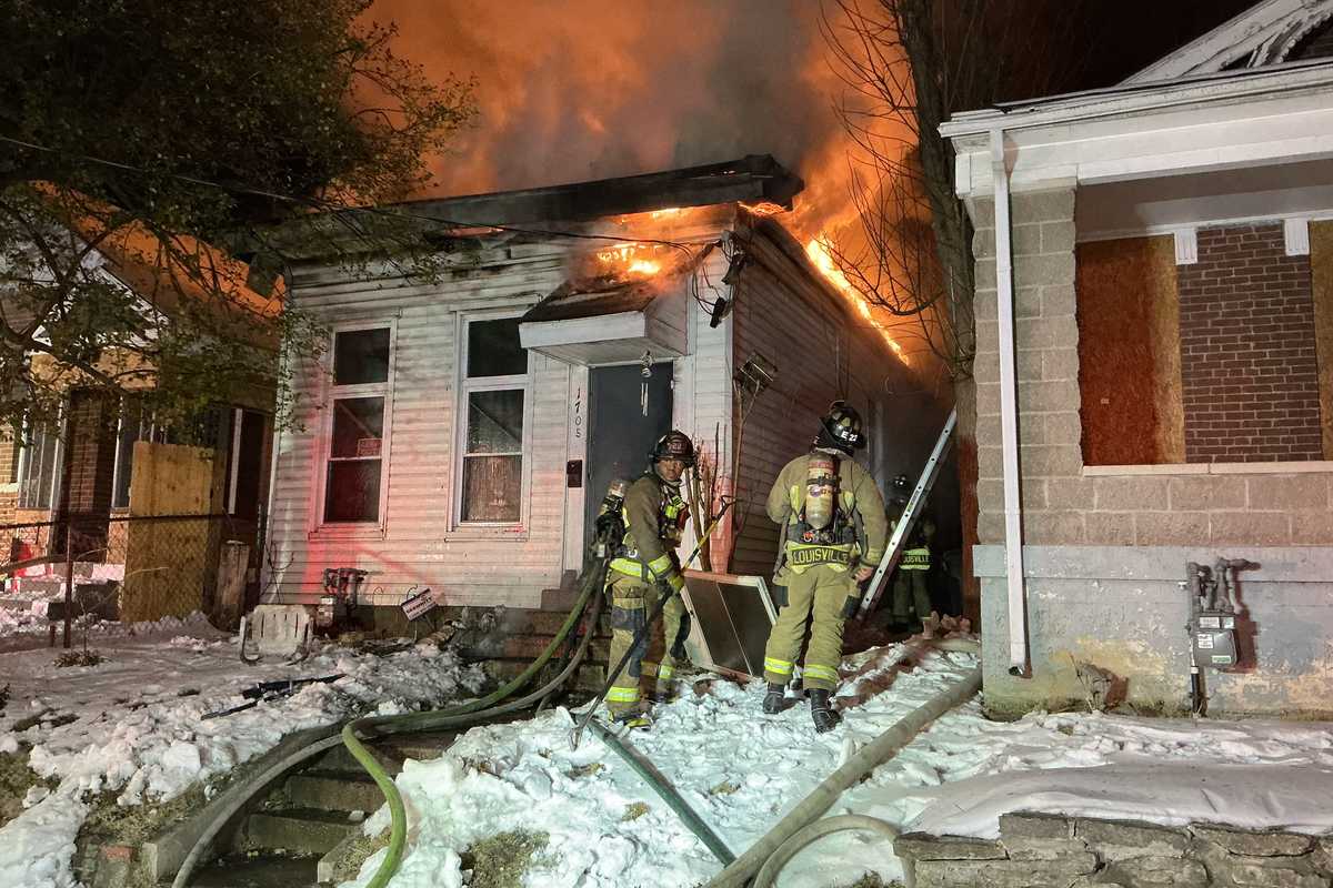 Crews battle intense house fire in Louisville’s California neighborhood