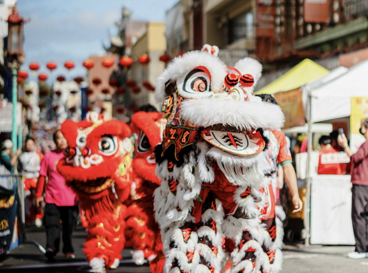 lion dancing in San Francisco