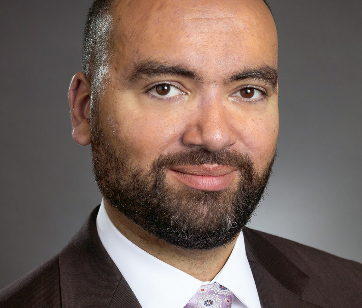 Newsom names new top California utility regulator