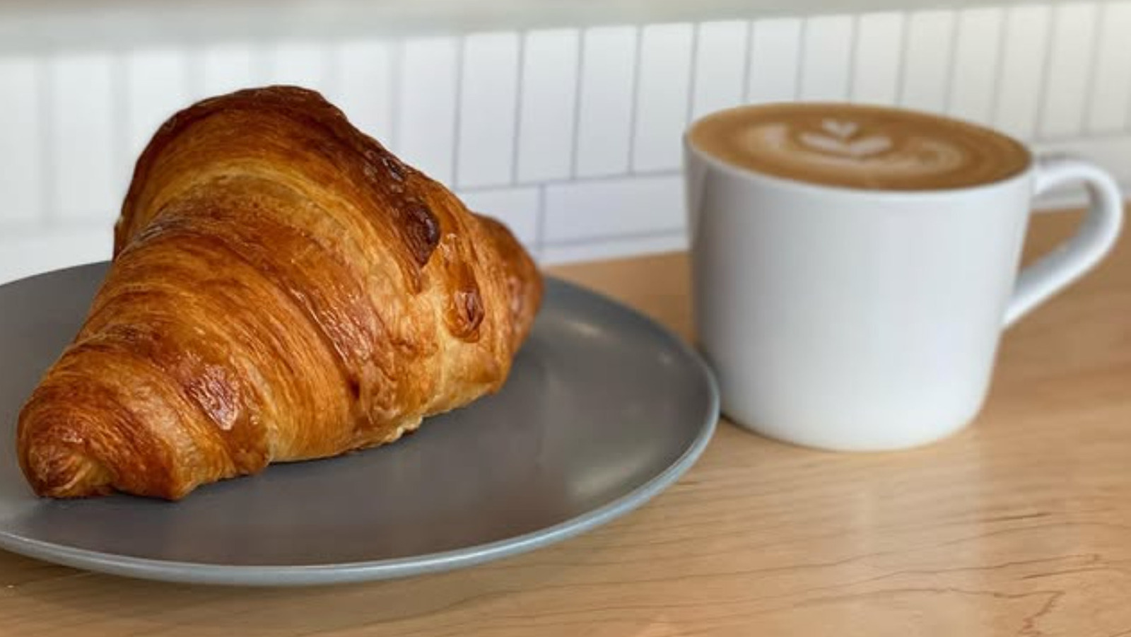 The San Francisco Bakery With Croissants So Flaky They've Earned A Cult Following