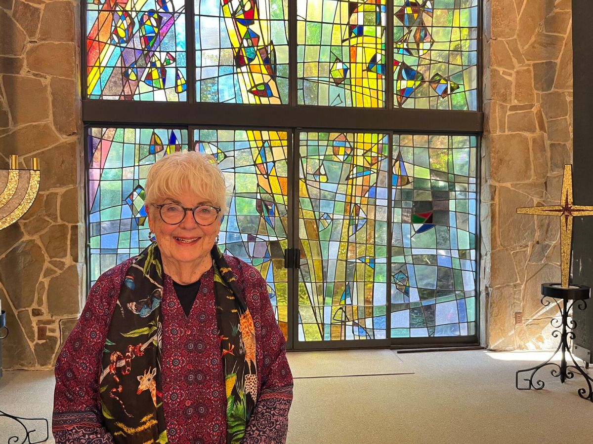 At 17, she designed a Berkeley church’s stunning stained glass windows. Now 88, she’s finally been recognized